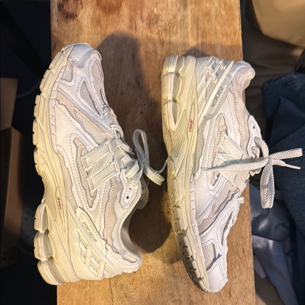 New Balance 1906